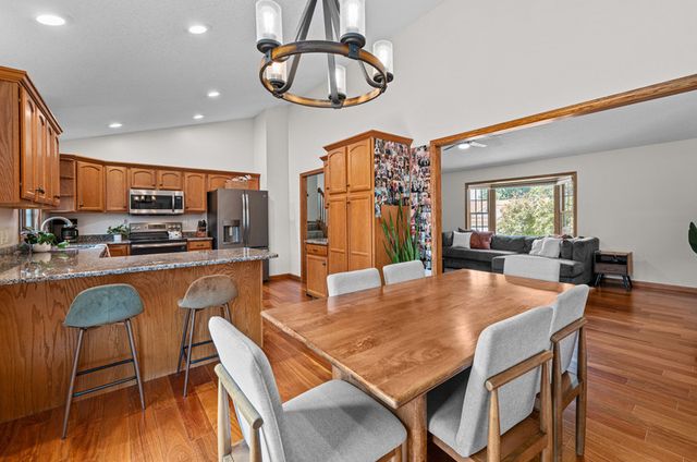 2635 N Stark Street, Davenport, IA 52804
