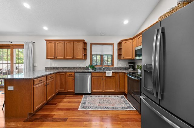 2635 N Stark Street, Davenport, IA 52804