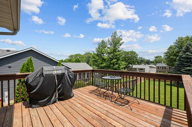 2635 N Stark Street, Davenport, IA 52804