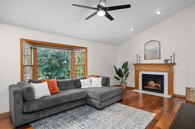 2635 N Stark Street, Davenport, IA 52804
