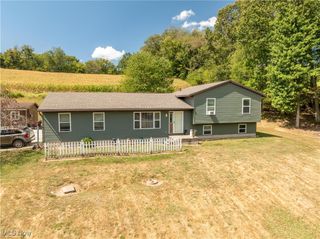 11153 Augusta Road, East Rochester, OH 44625