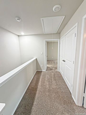 135 DAMON DV, San Antonio, TX 78253