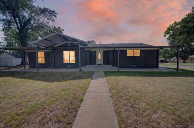205 N 1st Street, Mabank, TX 75147
