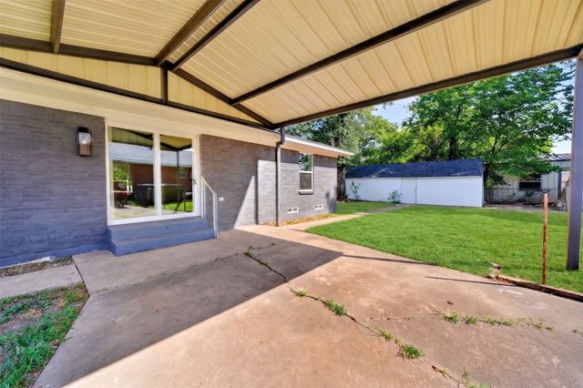 205 N 1st Street, Mabank, TX 75147