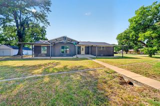 205 N 1st Street, Mabank, TX 75147