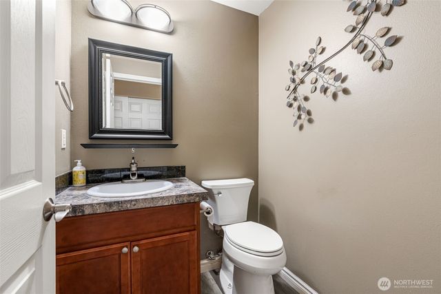 17826 Overlake Court SE, Yelm, WA 98597