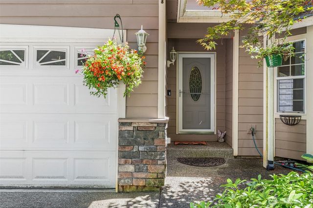 17826 Overlake Court SE, Yelm, WA 98597