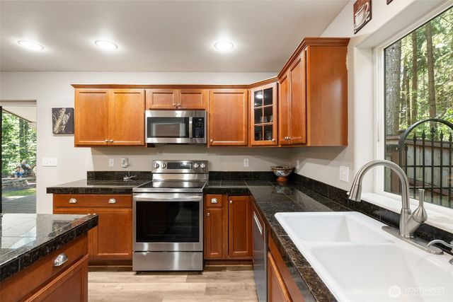 17826 Overlake Court SE, Yelm, WA 98597