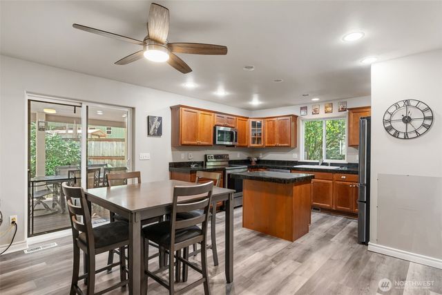 17826 Overlake Court SE, Yelm, WA 98597