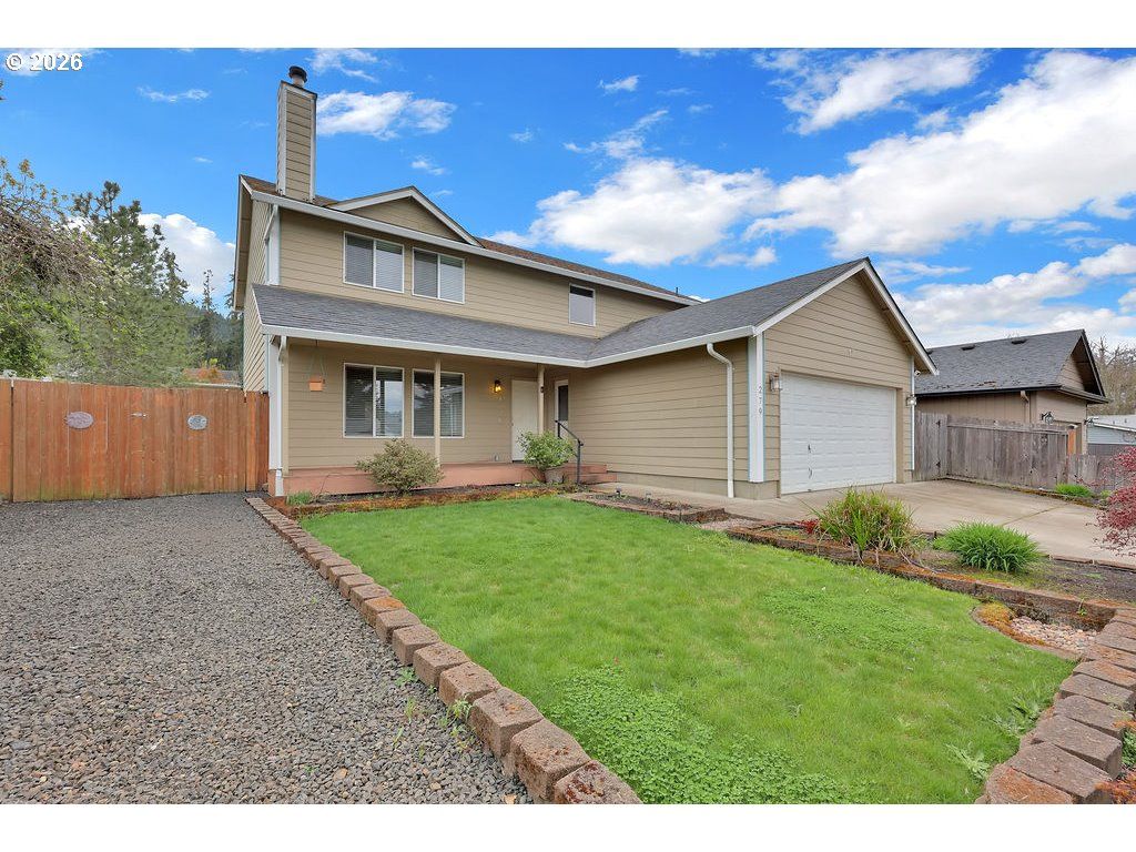 279 S 71ST St, Springfield, OR 97478