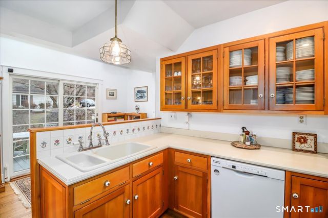 35 Terrace Pl Extension, New Milford, CT 06776