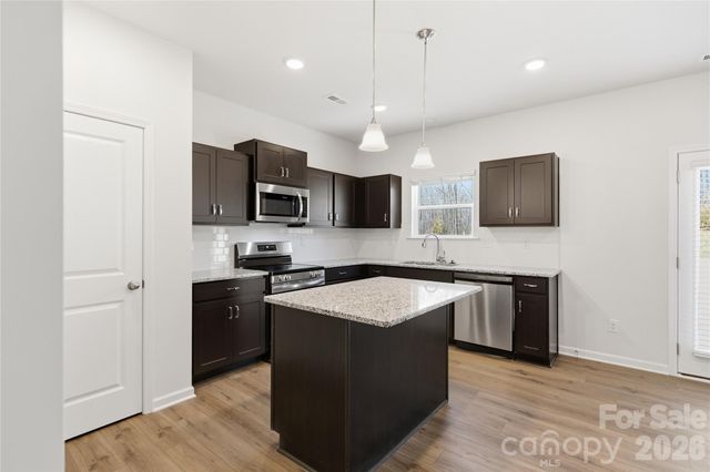 5687 Hagler Loop, Catawba, NC 28609