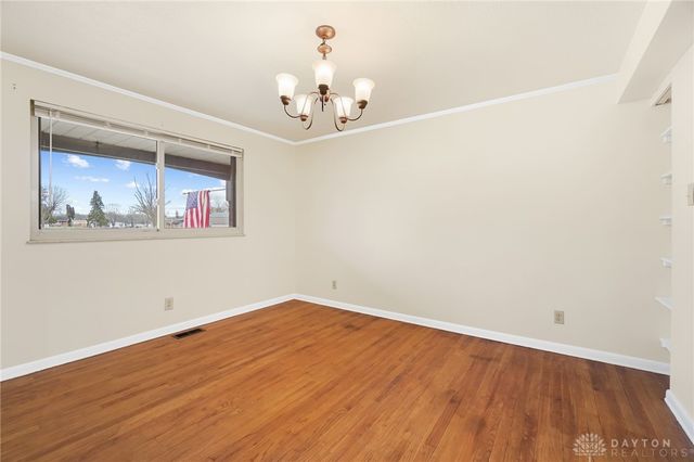 1221 Harmony Lane, Fairborn, OH 45324