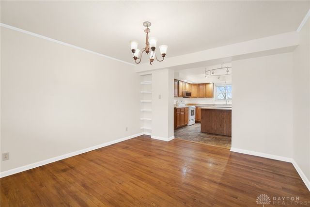 1221 Harmony Lane, Fairborn, OH 45324