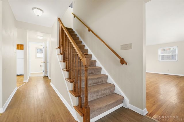 1221 Harmony Lane, Fairborn, OH 45324