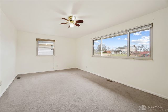 1221 Harmony Lane, Fairborn, OH 45324