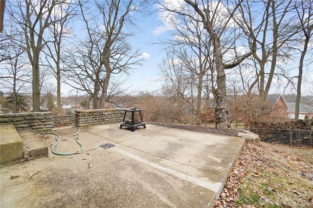 1221 Harmony Lane, Fairborn, OH 45324