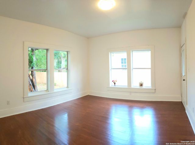 1025 Fulton, San Antonio, TX 78201