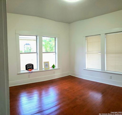 1025 Fulton, San Antonio, TX 78201