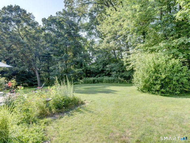 102 Ralph Road, Manchester, CT 06042