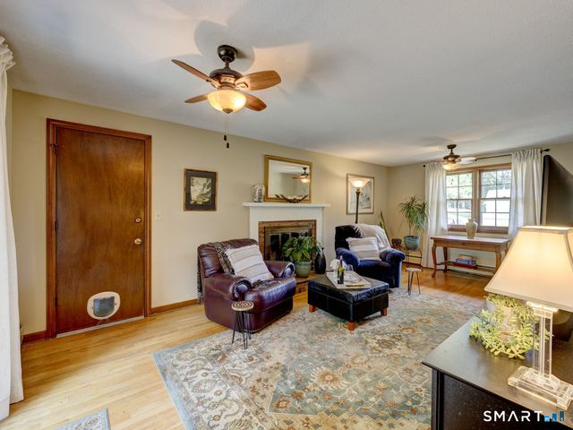 102 Ralph Road, Manchester, CT 06042