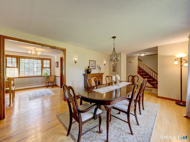 102 Ralph Road, Manchester, CT 06042