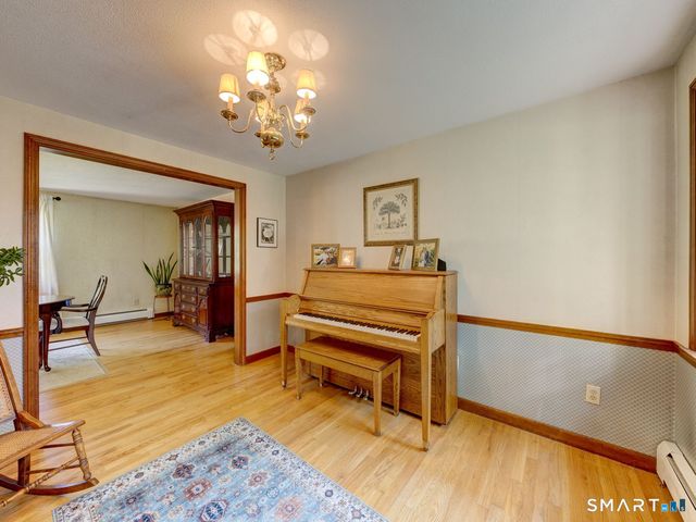 102 Ralph Road, Manchester, CT 06042