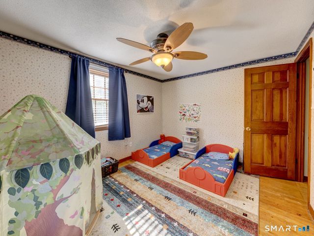 102 Ralph Road, Manchester, CT 06042