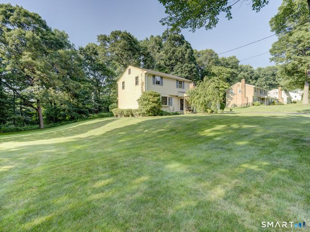 102 Ralph Road, Manchester, CT 06042