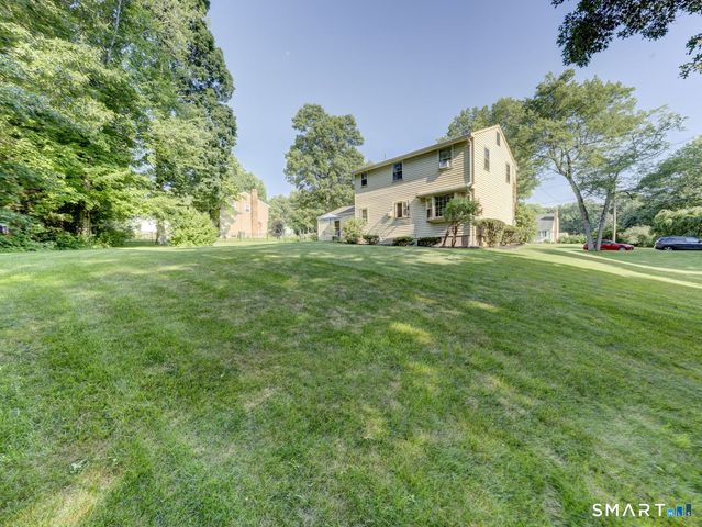 102 Ralph Road, Manchester, CT 06042