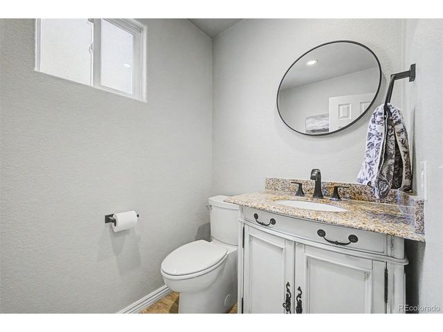 10484 Hollyhock Ct, Littleton, CO 80129