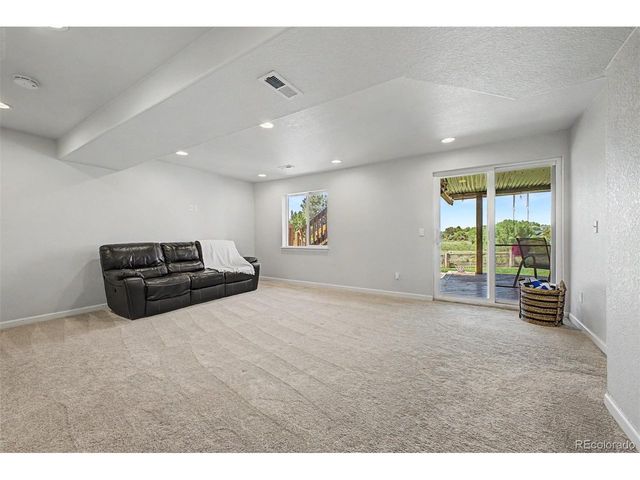 10484 Hollyhock Ct, Littleton, CO 80129