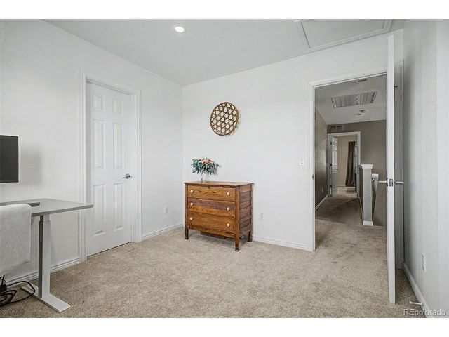 10484 Hollyhock Ct, Littleton, CO 80129