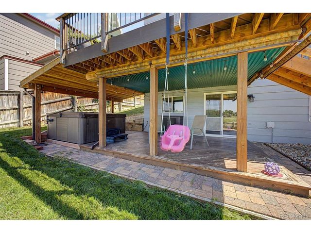 10484 Hollyhock Ct, Littleton, CO 80129