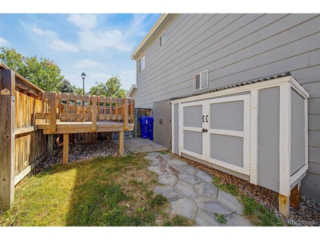 10484 Hollyhock Ct, Littleton, CO 80129