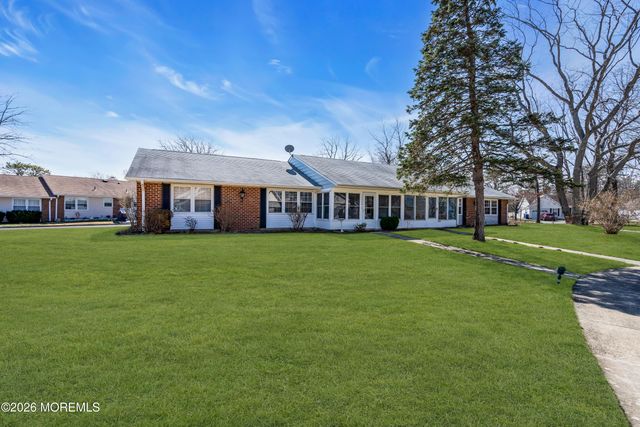 1134A Argyll Circle, Lakewood, NJ 08701