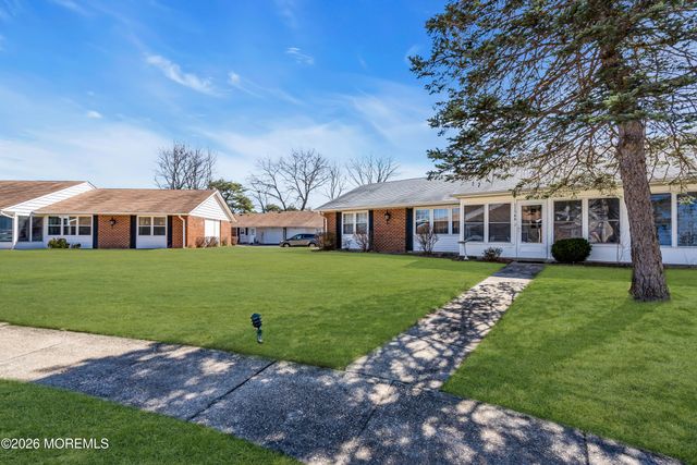 1134A Argyll Circle, Lakewood, NJ 08701