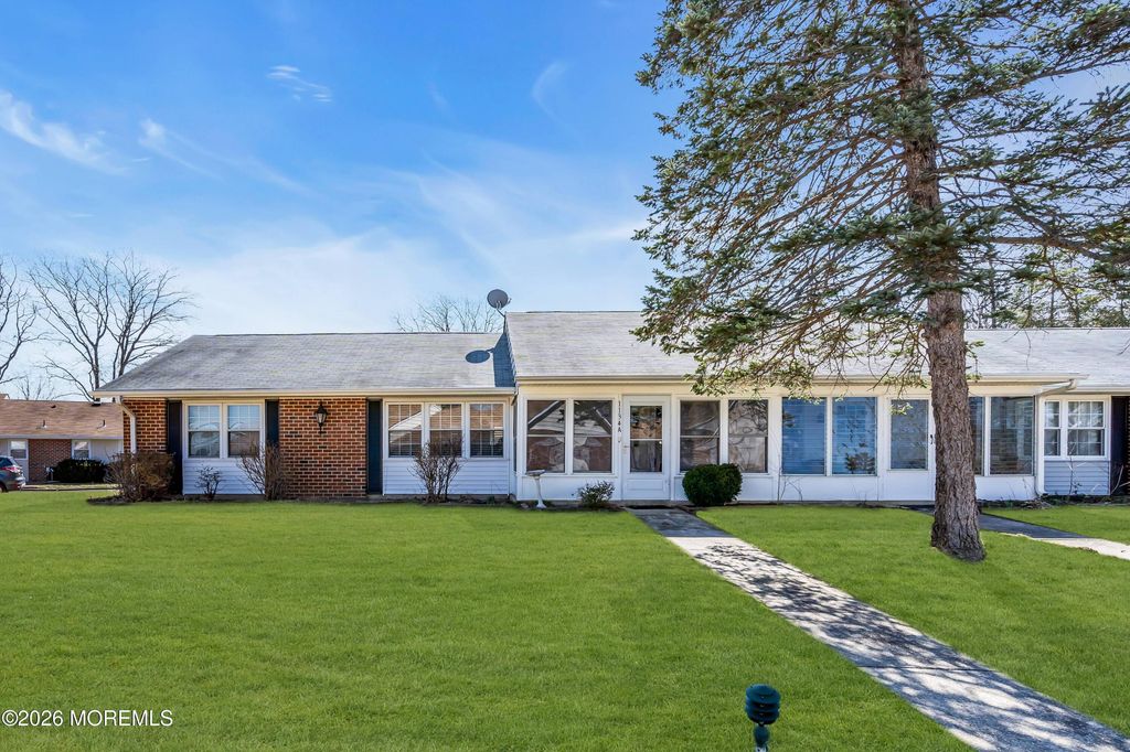 1134A Argyll Circle, Lakewood, NJ 08701