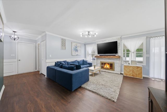 1198 ARROWWOOD Court, Aurora, IL 60504