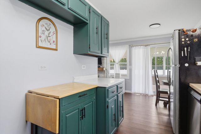 1198 ARROWWOOD Court, Aurora, IL 60504