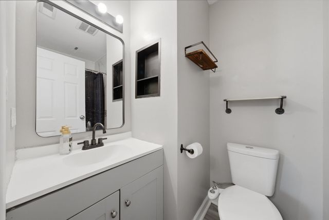 1198 ARROWWOOD Court, Aurora, IL 60504