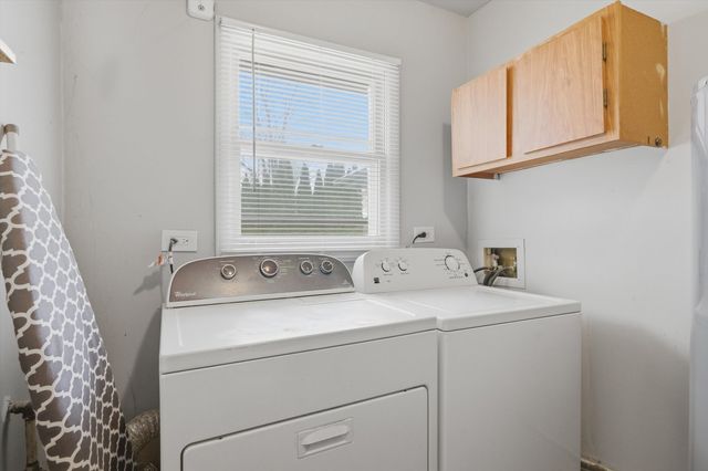 1198 ARROWWOOD Court, Aurora, IL 60504