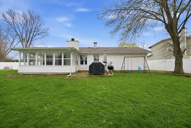 1198 ARROWWOOD Court, Aurora, IL 60504