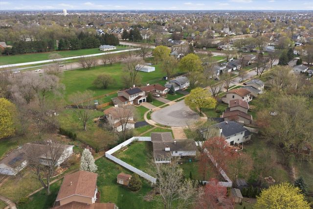 1198 ARROWWOOD Court, Aurora, IL 60504