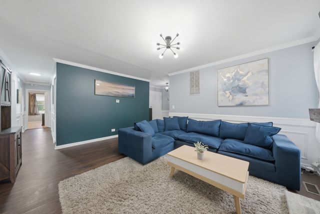 1198 ARROWWOOD Court, Aurora, IL 60504