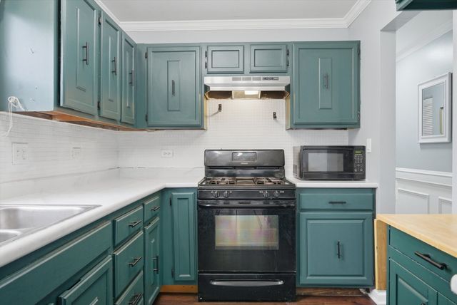 1198 ARROWWOOD Court, Aurora, IL 60504