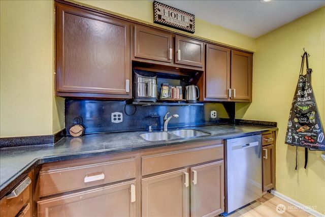 3533 SE 6th ST, Renton, WA 98058