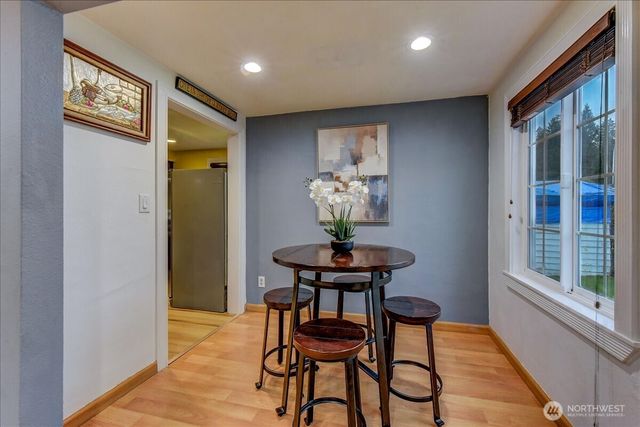 3533 SE 6th ST, Renton, WA 98058