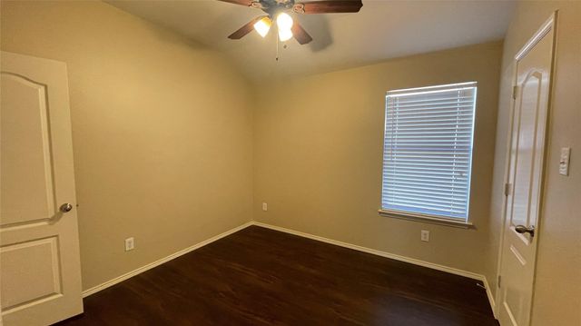 8131 Tierra Del Sol Road, Arlington, TX 76002