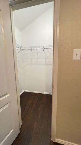 8131 Tierra Del Sol Road, Arlington, TX 76002